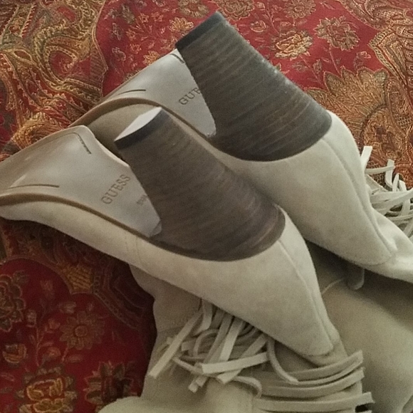 Boots - Picture 2 of 3